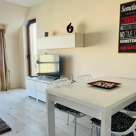 Panoramic-residence